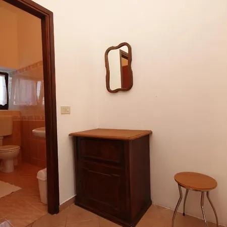 Basanija 7149c דירה סבודרייה