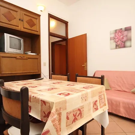Basanija 7149c * Savudrija