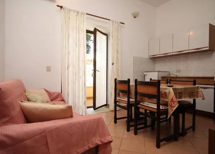 Apartment Basanija 7149c