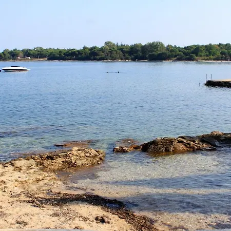 Appartement Basanija 7149c